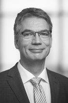 Prof. Dr. Dirk Windemuth Stephan Floss/DGUV